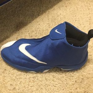 Nike Air Zoom The Glove